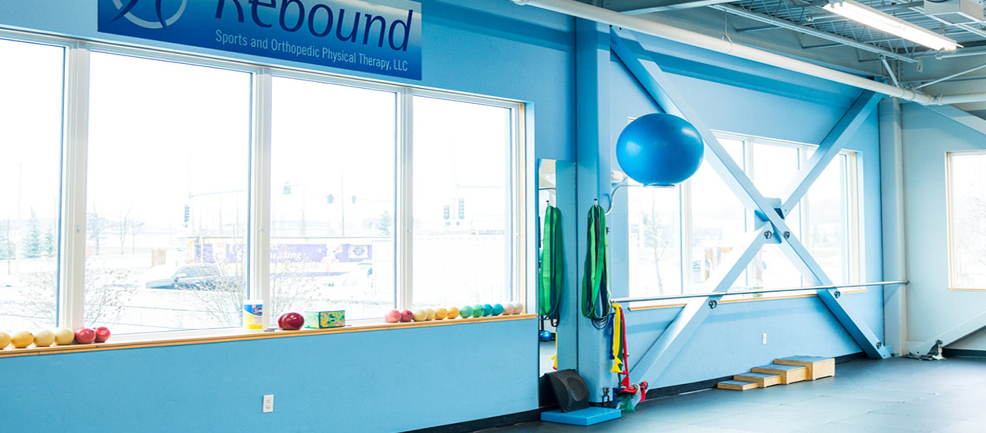 south_clinic_room_blue